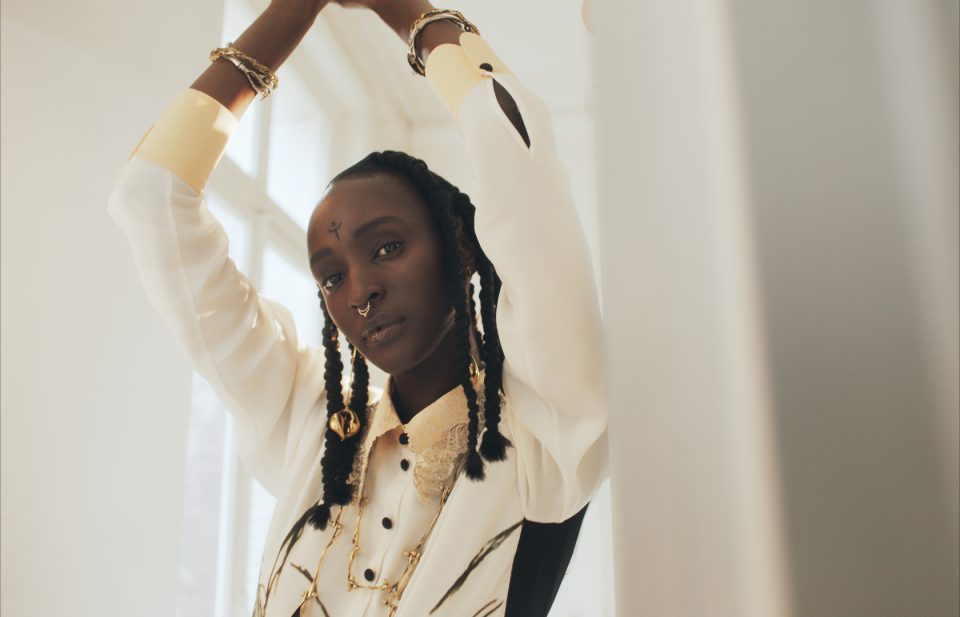 CHLOE_Stills_03_0395