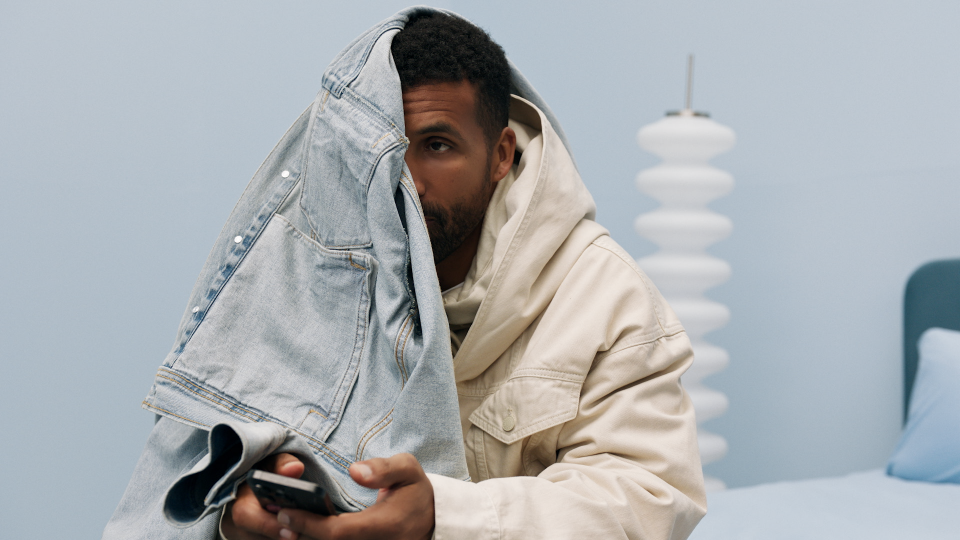 GAP x BEIS.mov.00_00_28_07.Still001